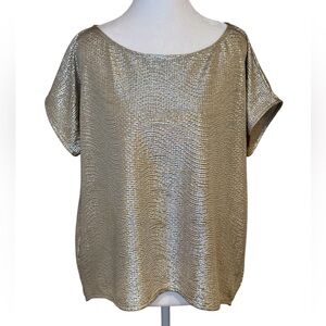 NWT BCBGeneration Silver Shimmer Metallic Textured Short Sleeve Top Size M